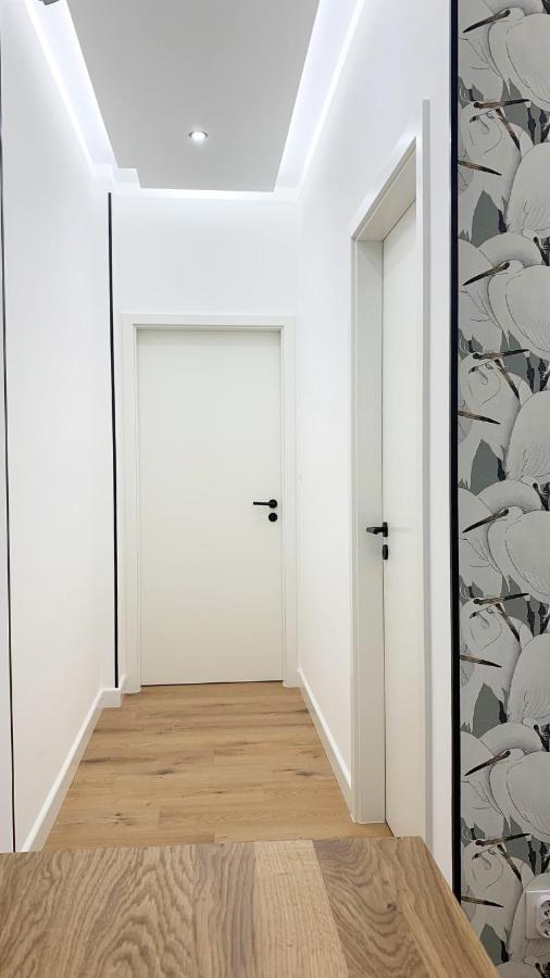 Sipsix Apartment - Modern 2 Bedroom Newly Renovated Flat With Ac In Budapest City Centre Exterior photo