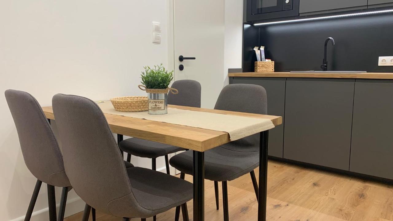 Sipsix Apartment - Modern 2 Bedroom Newly Renovated Flat With Ac In Budapest City Centre Exterior photo